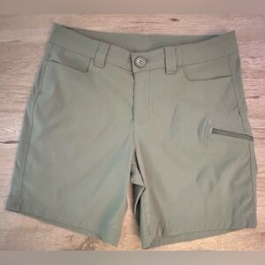 Eddie Bauer Olive Green Women's Rainier Hiking Shorts Size 4